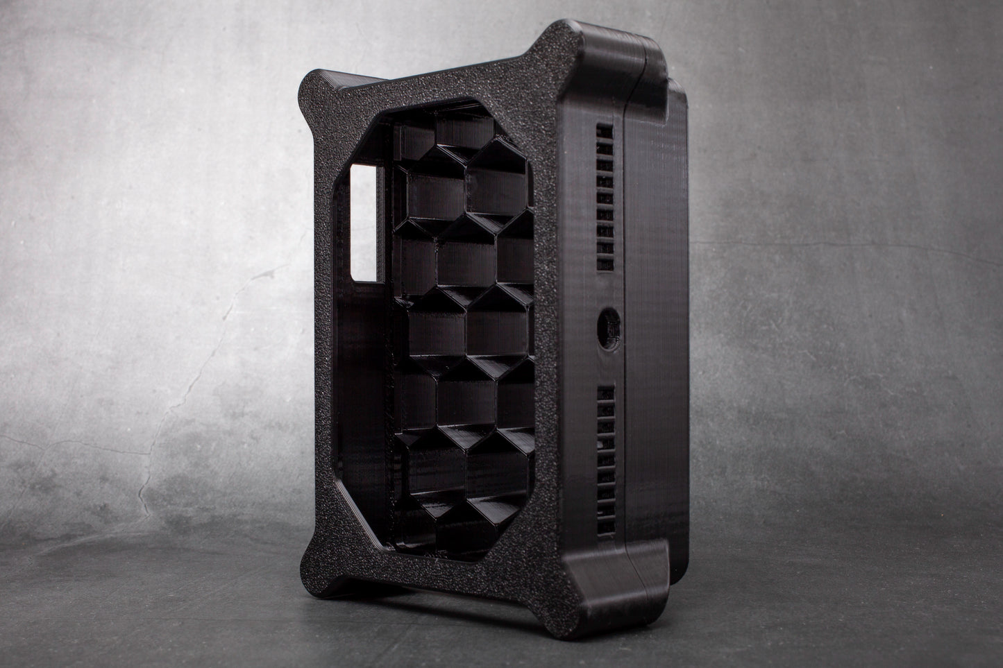 Honeycomb Lighting Modifier